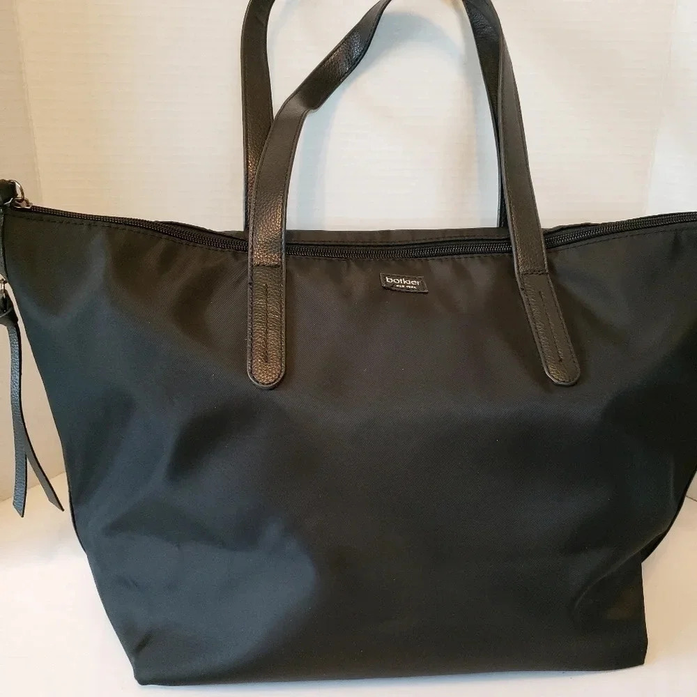 Botkier New York Large Black Polyester/Vegan Leather Trim Tote Bag.